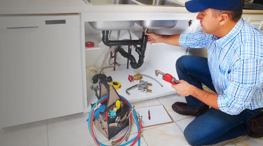Professional sink repair in Hollister, FL